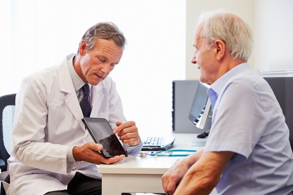 Patient with prostatite in a doctor's appointment